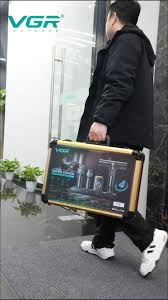 VGR PROFESSIONAL BARBER COMBO SUPER POWER 4 IN 1 VALIGETTA PROFESSIONALE